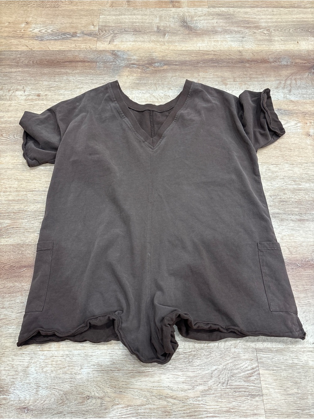 Amazon Brown Short Sleeve Mini Romper - Picture 3 of 5